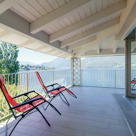 La Casa Del Lago-first Floor Holiday home Dervio